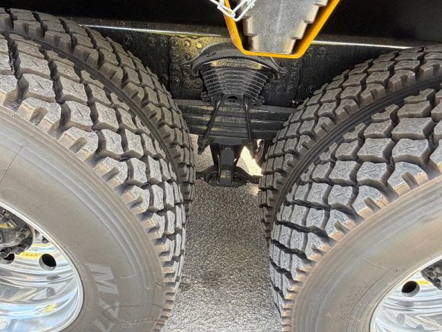 2026 Freightliner 114SD PLUS GRAPPLE DUMP