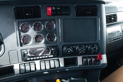 2026 KENWORTH T880 Base