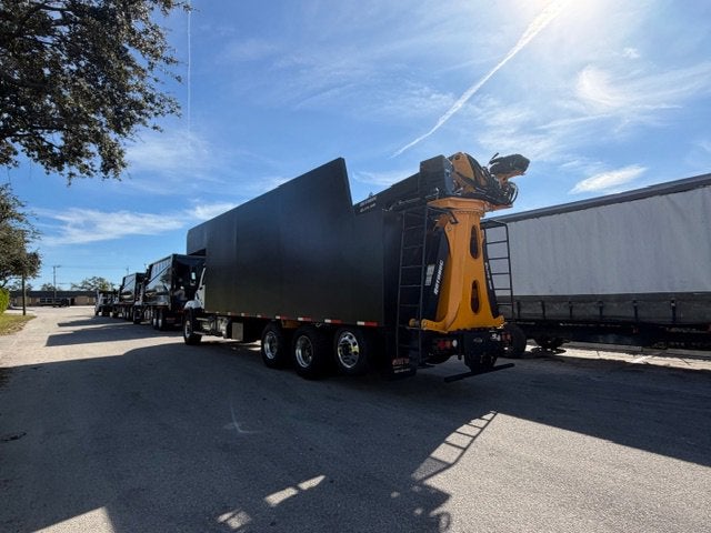 2026 Freightliner 114SD PLUS REAR MOUNT GRAPPLE TRUCK