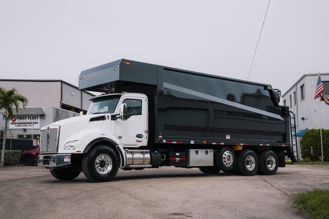 2026 Kenworth T880 Base