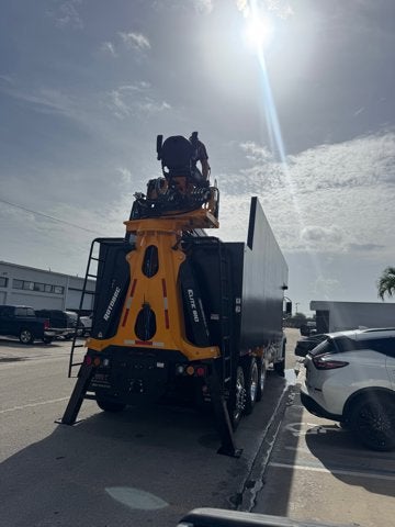 2026 Western Star 47x Rear Mount Grapple Truck