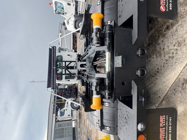 2026 Freightliner M2 Hooklift