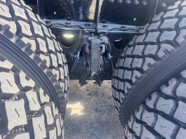 2025 Kenworth T880 Dump Truck