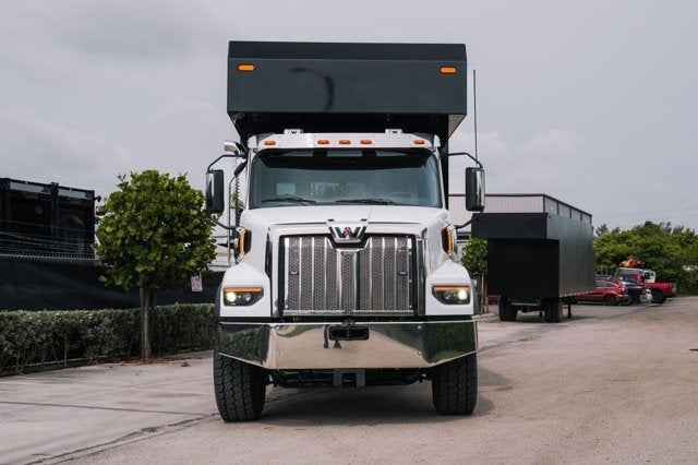 2026 WESTERN STAR 47X GRAPPLE TRUCK